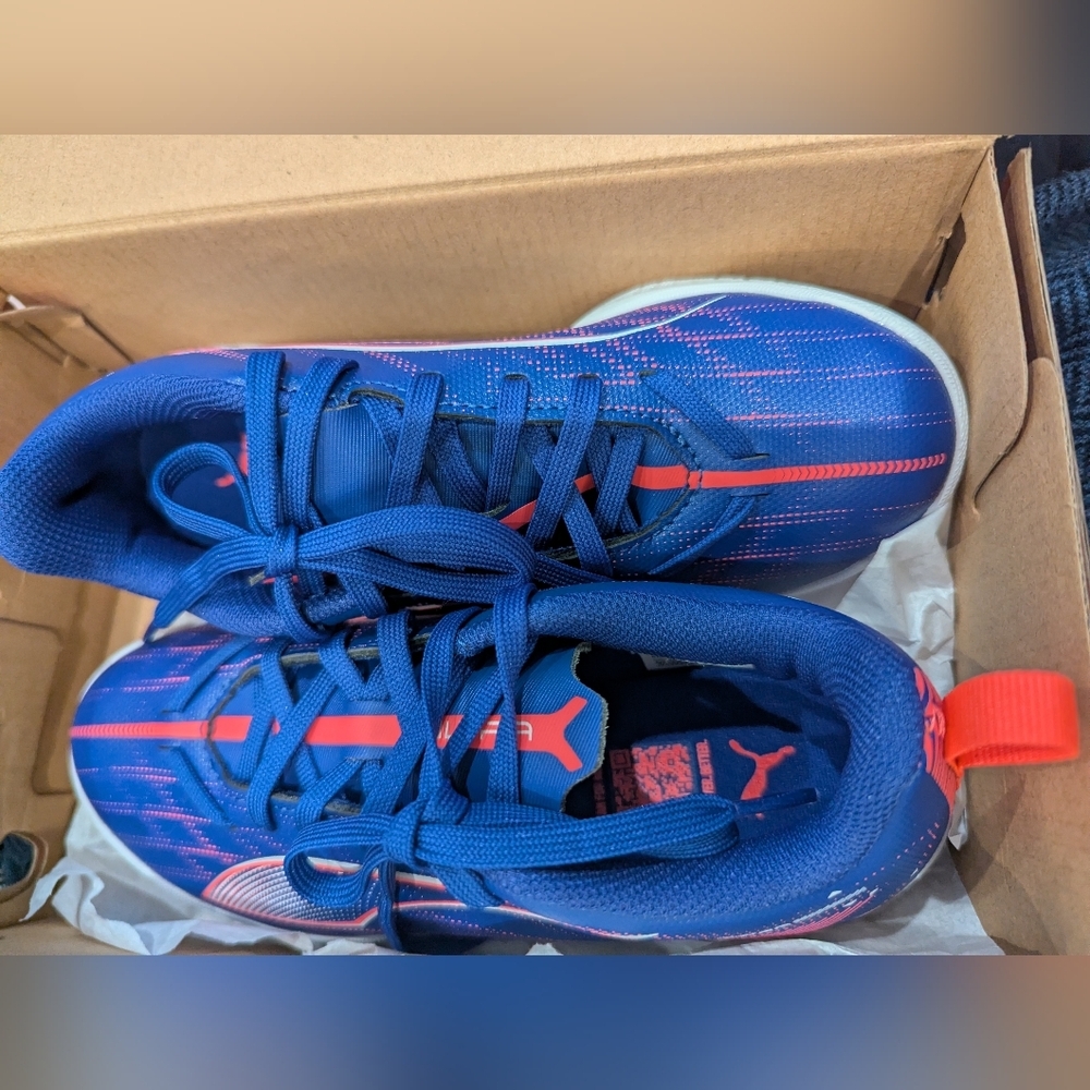 PUMA Kids Ultra 5 Play It Jr lapis lazuli/puma white Indoor Training Shoes Sz 1 - Picture 9 of 12